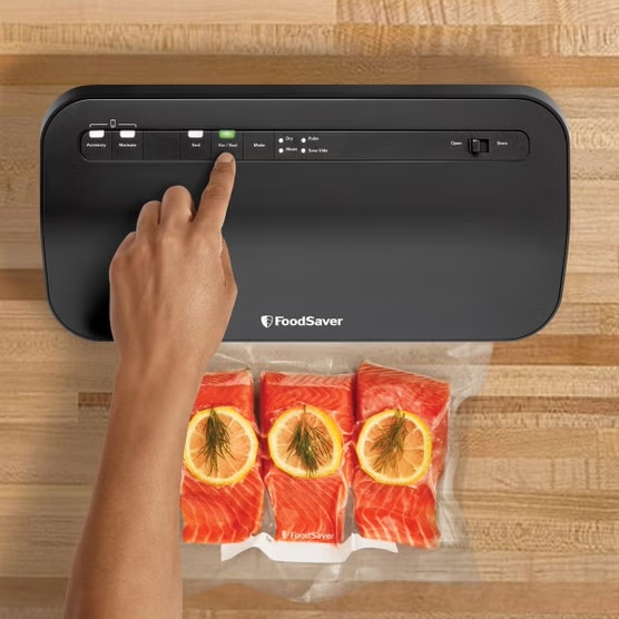 FoodSaver VS2200 Vacuum Sealer